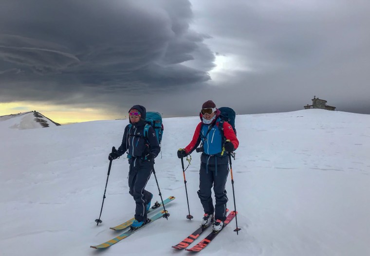 cfb2317b-b2ec-4203-8ad3-5c5c03316f9c